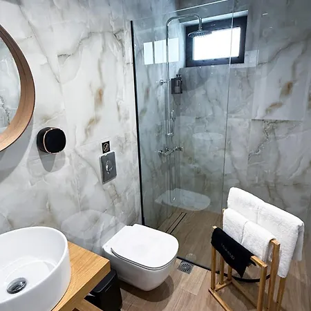 Loft By Nek Apartman